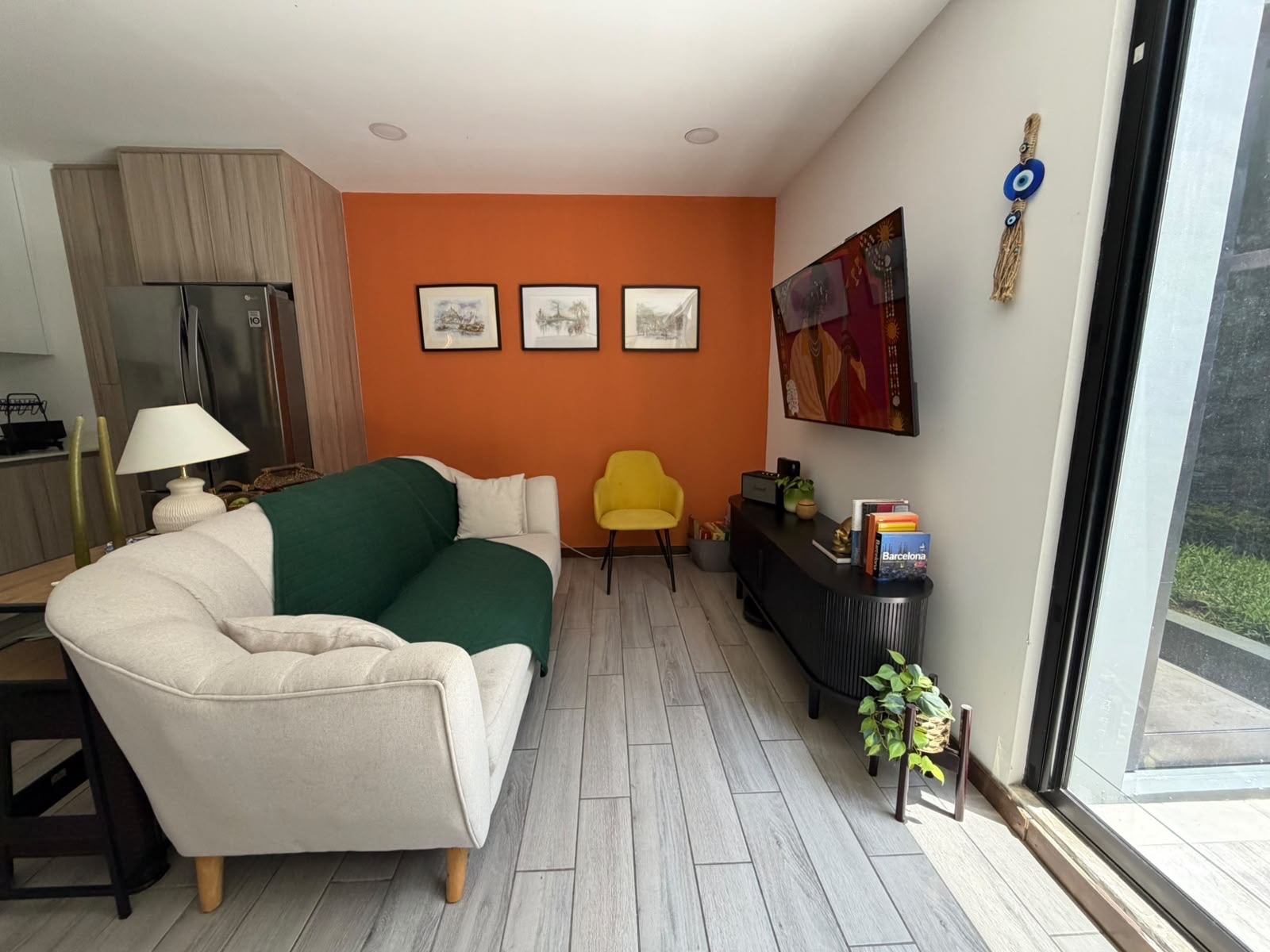 Apartamento en renta con jardín , zona 15, Dual. - foto 6