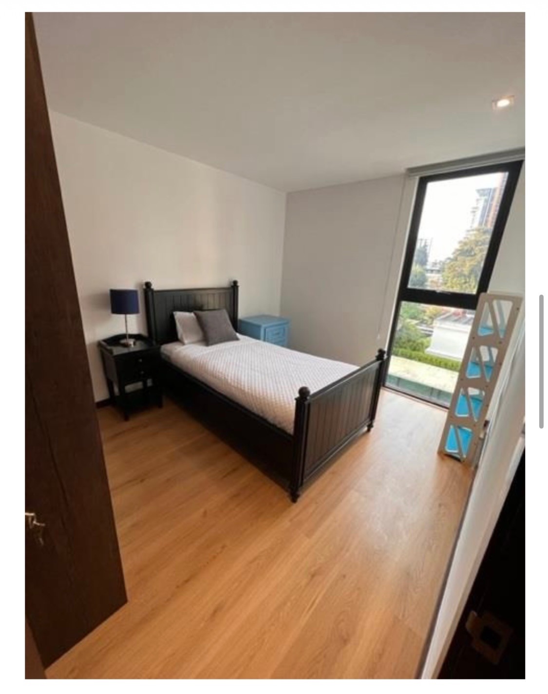 Apartamento amueblado en renta - zona 14, Edificio Polanco. - foto 10