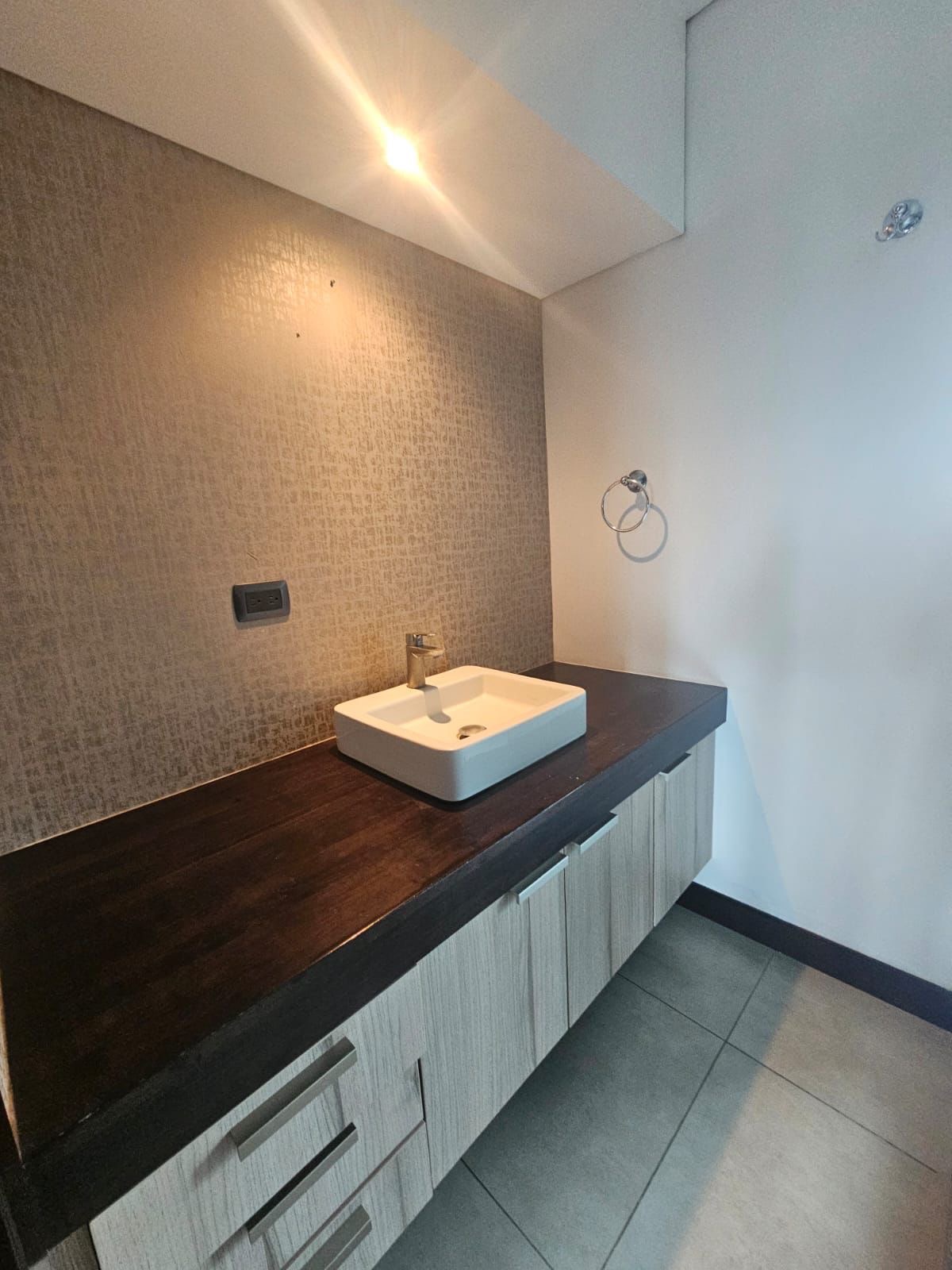 Apartamento en renta -  zona 16 Viu Cayala. - foto 9