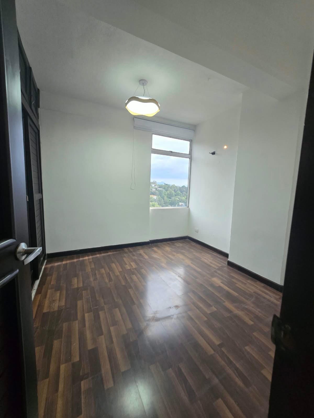 Apartamento en renta nivel alto zona 15, Convista. - foto 5
