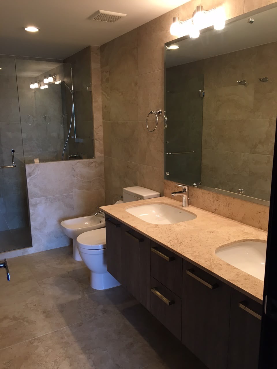 Apartamento amueblado en renta - zona 10, Santa Sofía. - foto 8