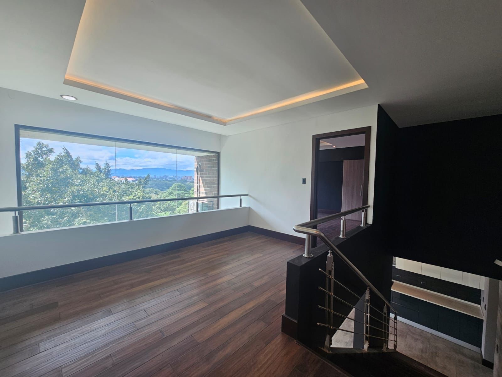 Apartamento en renta -  zona 16 Viu Cayala. - foto 4