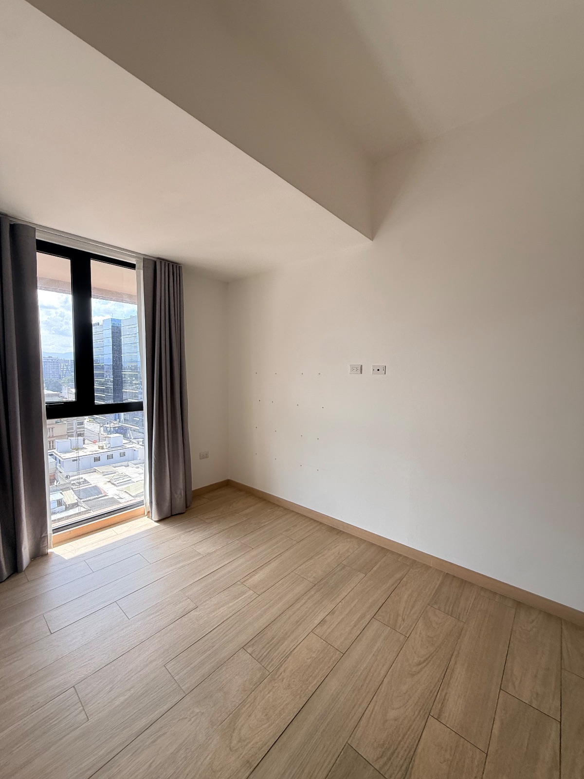 Apartamento en renta - Meraki 10, zona 10. - foto 11