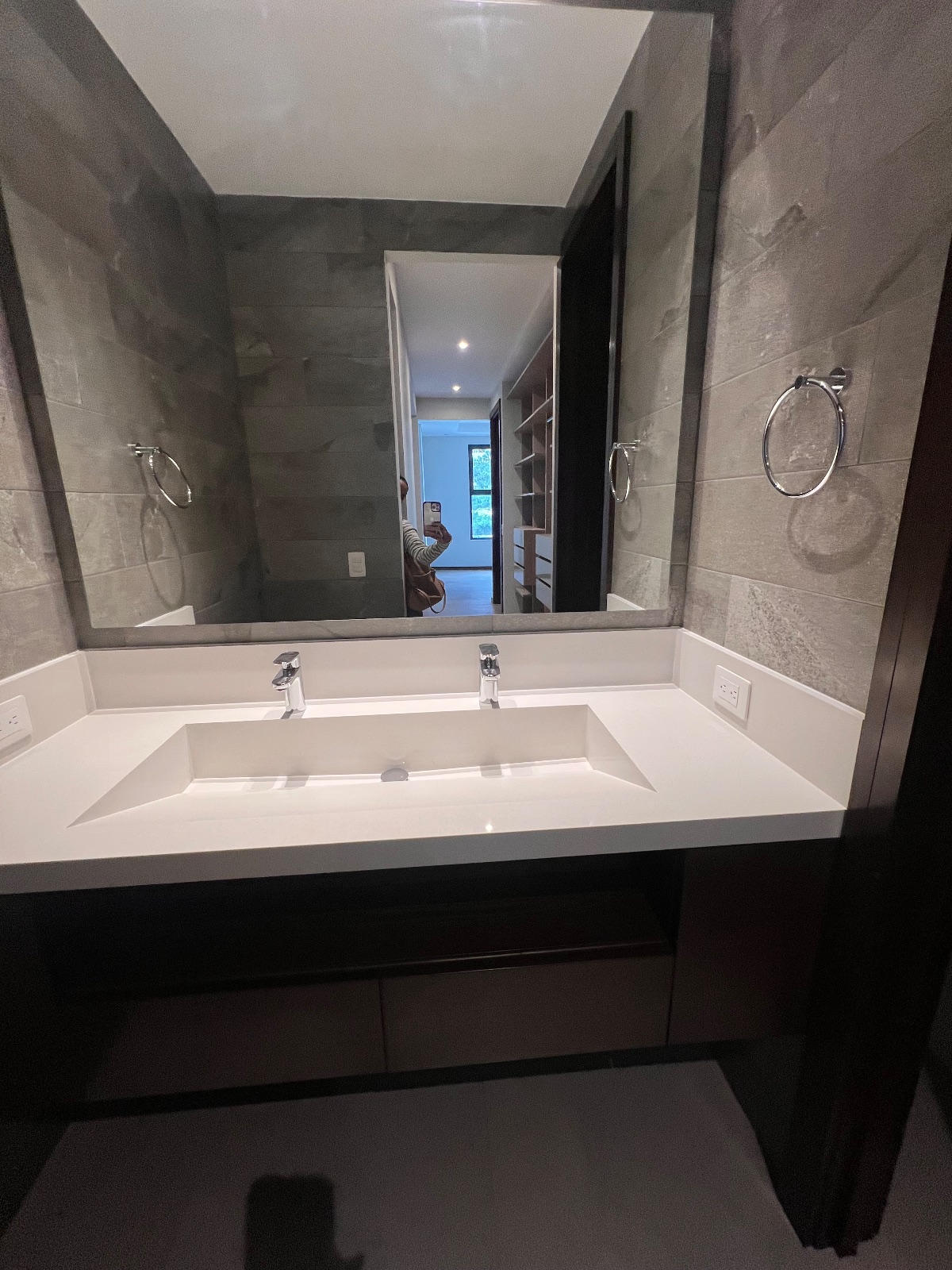 Apartamento en renta- zona 10, Santa Sofía 7ma - foto 4
