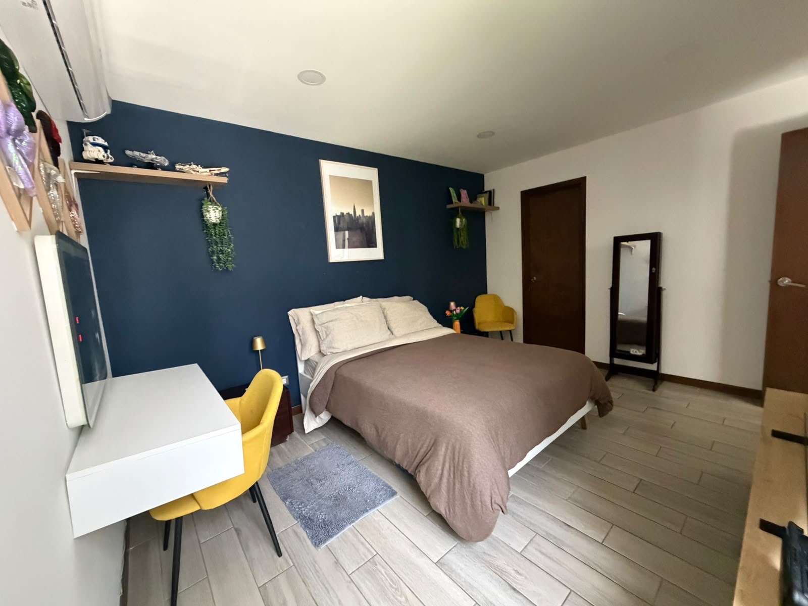 Apartamento en renta con jardín , zona 15, Dual. - foto 9