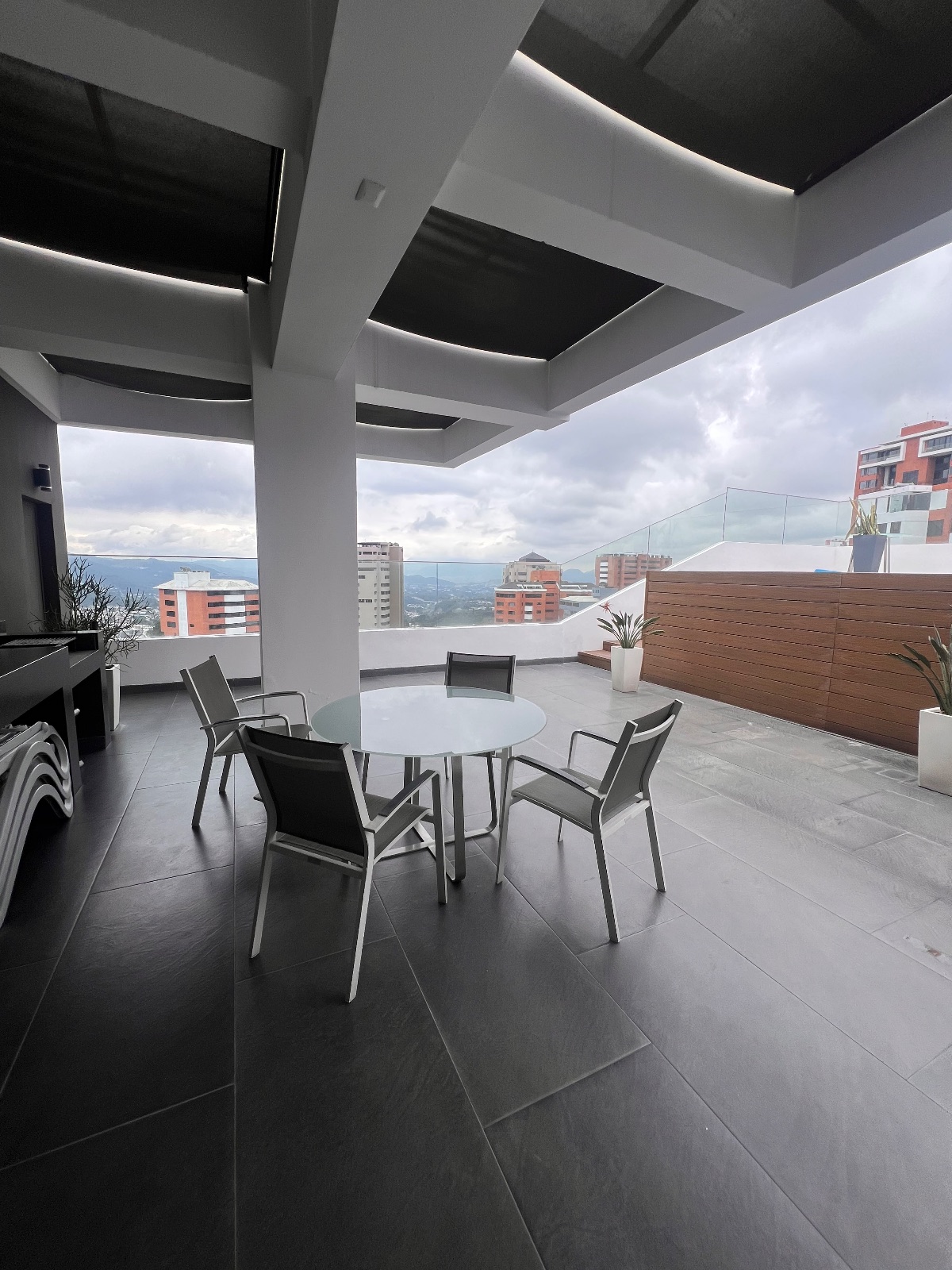 Apartamento en renta- zona 10, Santa Sofía 7ma - foto 12